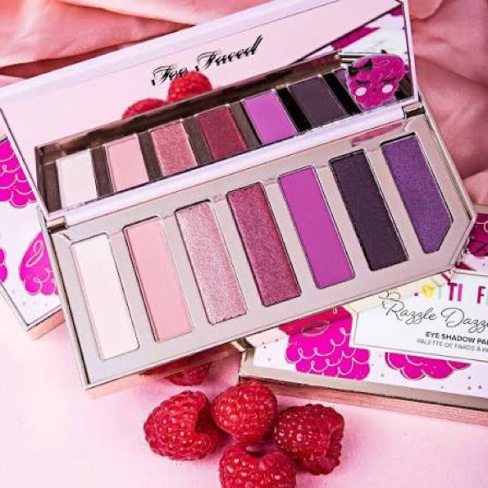 Too Faced Razzle Dazzle Berry Palette